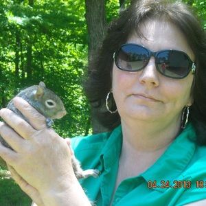 Meet your Posher, Kimberly